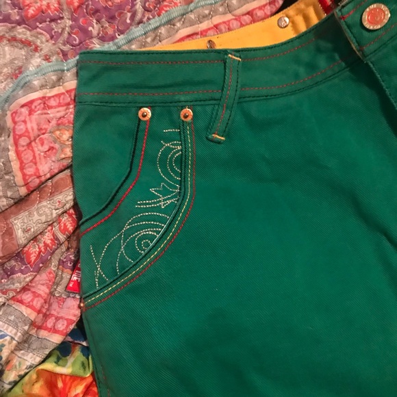 Yo me shorts - Picture 3 of 6